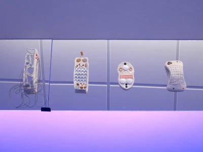 Isabella Fürnkäs
Johanna Odersky
Henrik Potter - Gespinst 
aus Raum 
und Zeit (Ausstellung)