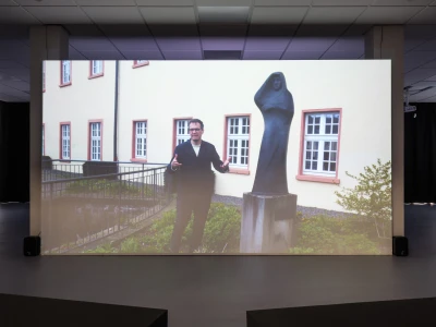 Thomas Geiger 
Tintin Patrone
Raul Walch - Happiest 
Places (Ausstellung & Projekt im öffentlichen Raum)