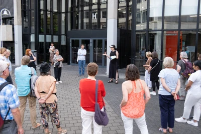 Karla 
Zipfel - Mittelklassig
Modern (Siegener City Walk - Hübbelbummler-Tour)