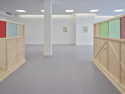 Der Paravent
ist ein 
Objekt 
des Dazwischen - David Douard
Georgina Hill
Kasia Fudakowski (Ausstellung)