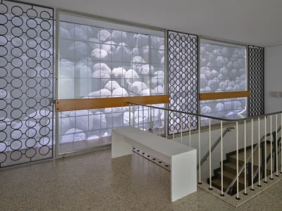 Peles 
Duo - h₁ésh₂r̥ (Ausstellung)