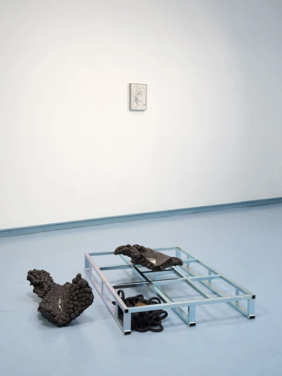 Peles 
Duo - h₁ésh₂r̥ (Ausstellung)