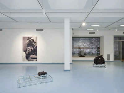 Peles 
Duo - h₁ésh₂r̥ (Ausstellung)