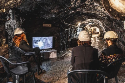 Phillip Zach - Double 
Mouthed (Screening)