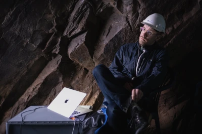 Rob 
Crosse - Wood for the Trees,
Old Growth,
Clear as a Bell (Screening)