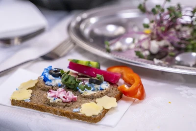 Schnucken 
und 
Schnacken - Kooperation mit der 
Universität Siegen (Ausstellung)