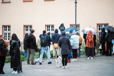 Thomas 
Geiger - Bust Talk (Performance)