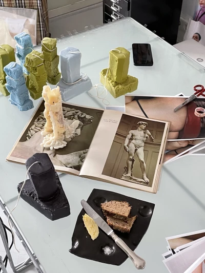 Malte van
der Meyden - Formen und Kerzen gießen (Workshop)