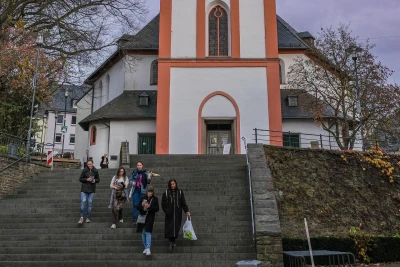 Malte van
der Meyden - Formen und Kerzen gießen (Workshop)