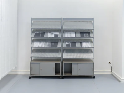 Zwischen 
Tür und 
Angel - Eine Kooperation mit dem Fach 
Kunst der Universität Siegen (Ausstellung)