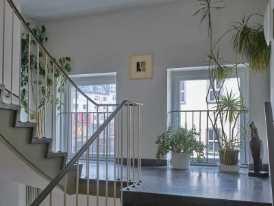 Zwischen 
Tür und 
Angel - Eine Kooperation mit dem Fach 
Kunst der Universität Siegen (Ausstellung)